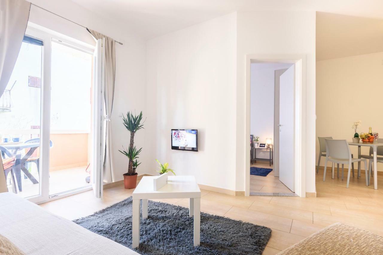 Very Special Apartments Pakoštane Екстериор снимка