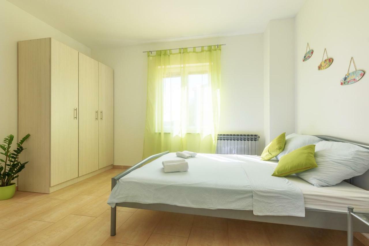Very Special Apartments Pakoštane Екстериор снимка